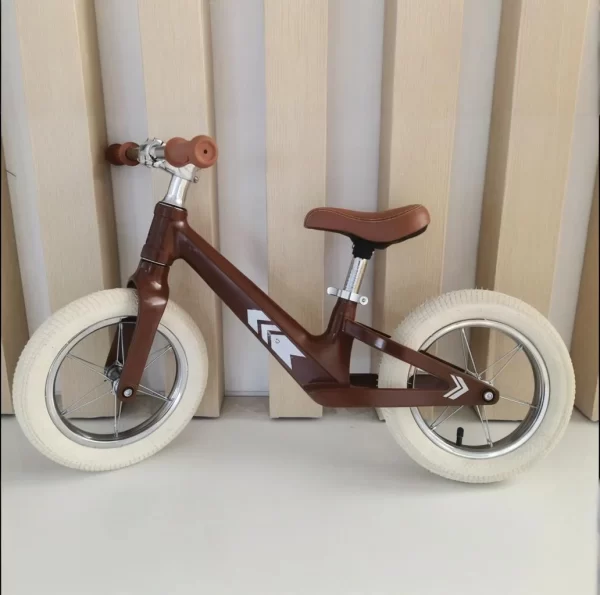 Kids Balance Bike, Lightweight Non-pedal, Toddler Balance Bike Comfort Saddle, Wholesale