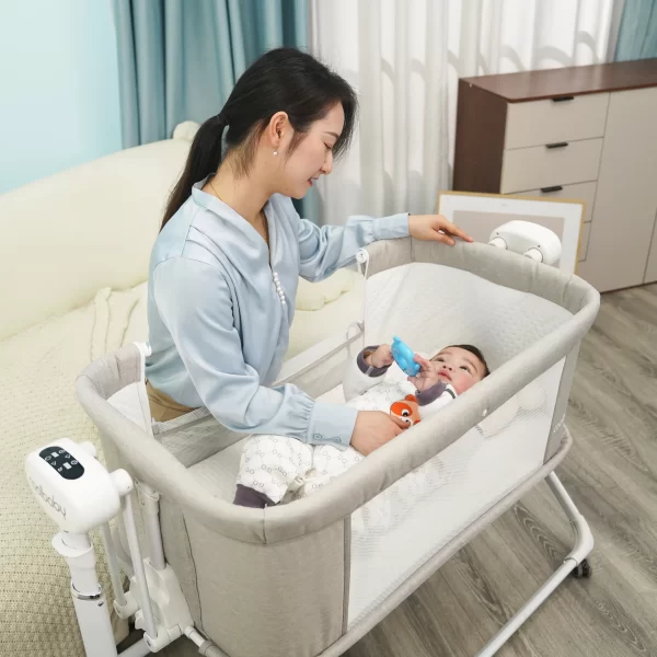 Wholesale Adjustable High Quality Electric Baby Crib Bed to Bedside Bassinet with Wheels - 图片 5